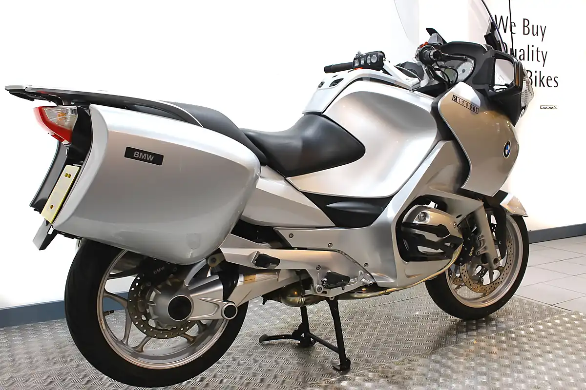 Used 2007 BMW R1200RT Silver - Interior and Exterior details 3