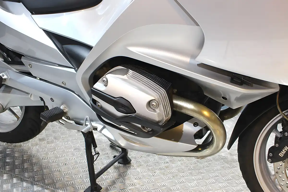 Used 2007 BMW R1200RT Silver - Interior and Exterior details 6
