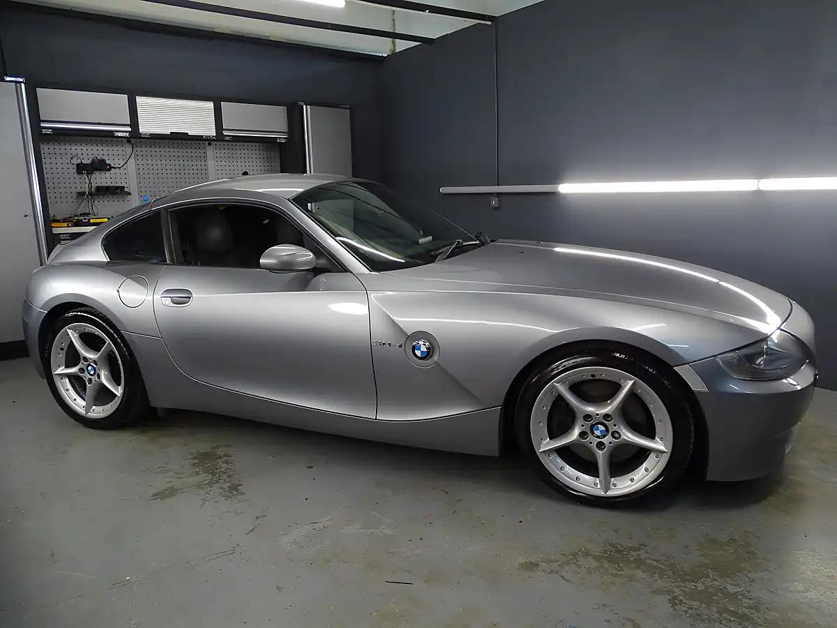 Used 2007 BMW Z4 Sport Coupe Silver Grey Metallic - Interior and Exterior details 4