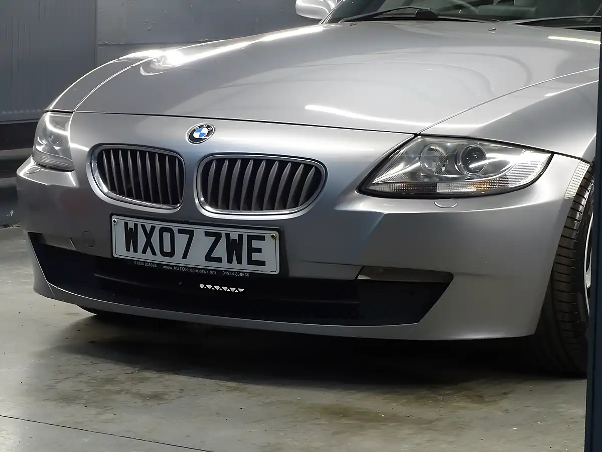 Used 2007 BMW Z4 Sport Coupe Silver Grey Metallic - Interior and Exterior details 9