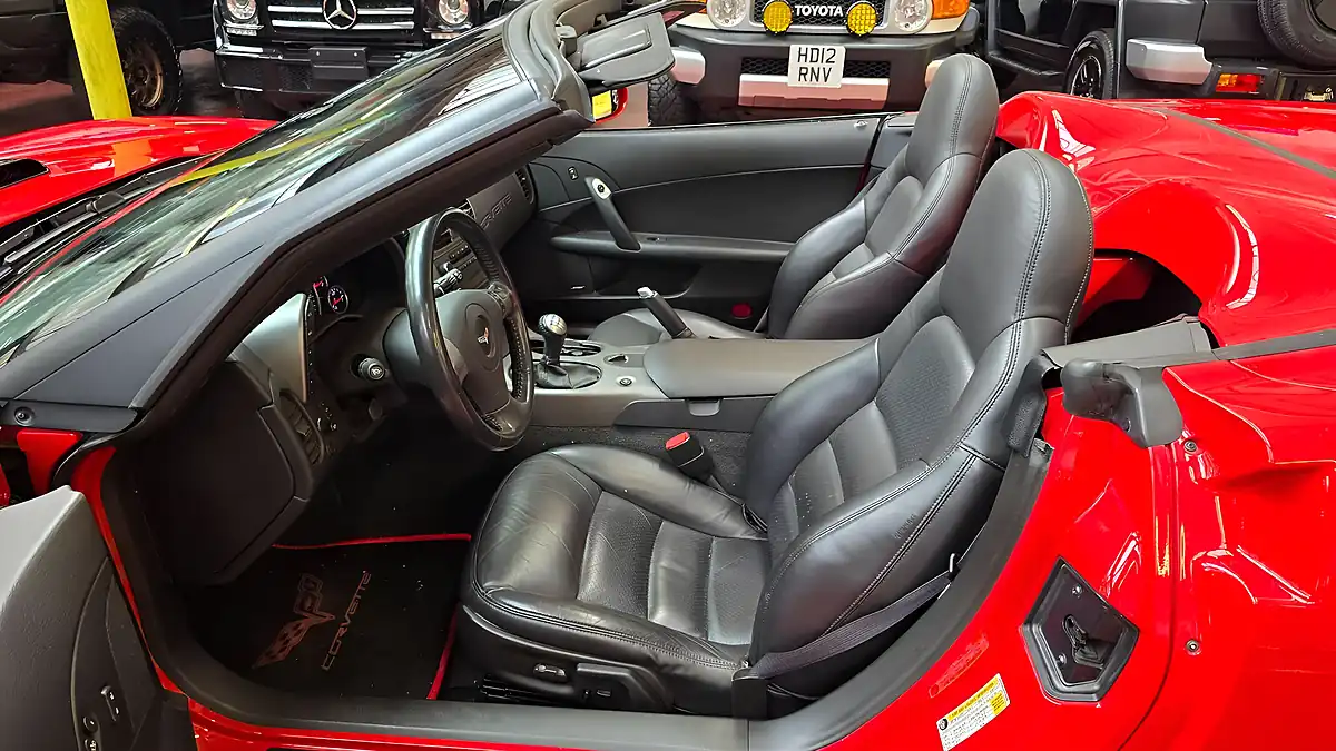 Used 2007 Chevrolet Corvette Convertible Red - Interior and Exterior details 7