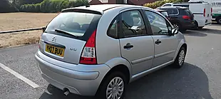 Used 2007 Citroen C3 Desire Silver - Interior and Exterior details 3