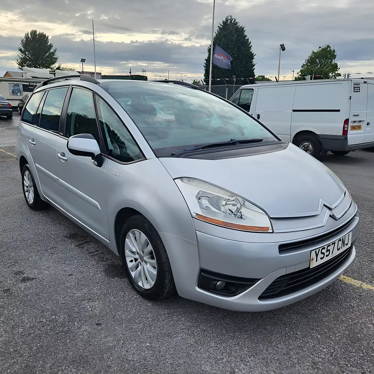 Used 2007 Citroen C4 Grand Picasso Vtr+ Silver - Interior and Exterior details 3