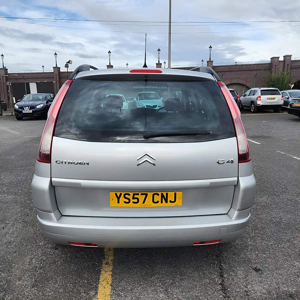Used 2007 Citroen C4 Grand Picasso Vtr+ Silver - Interior and Exterior details 5