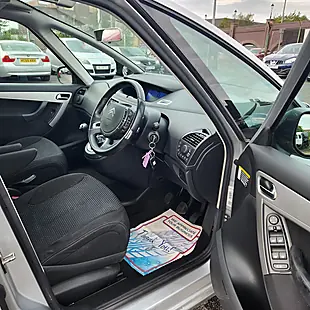 Used 2007 Citroen C4 Grand Picasso Vtr+ Silver - Interior and Exterior details 7