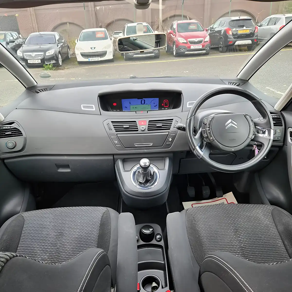 Used 2007 Citroen C4 Grand Picasso Vtr+ Silver - Interior and Exterior details 8
