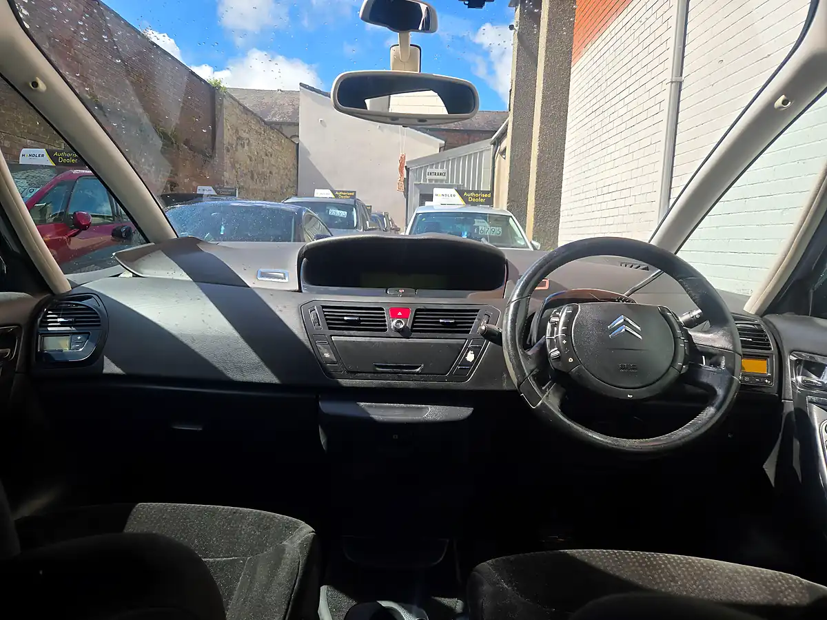Used 2007 Citroen Grand C4 Picasso Exclusive Grey - Interior and Exterior details 11