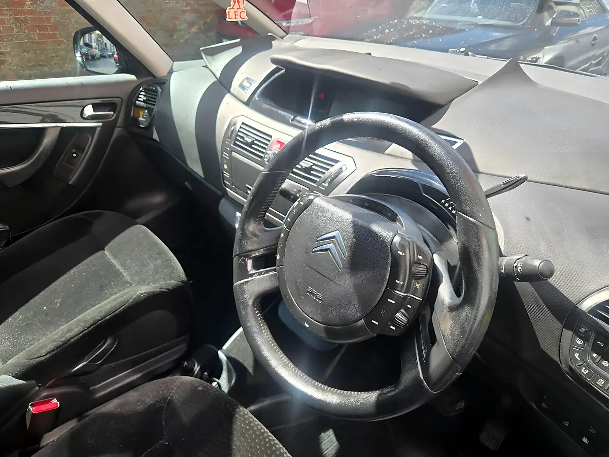 Used 2007 Citroen Grand C4 Picasso Exclusive Grey - Interior and Exterior details 12