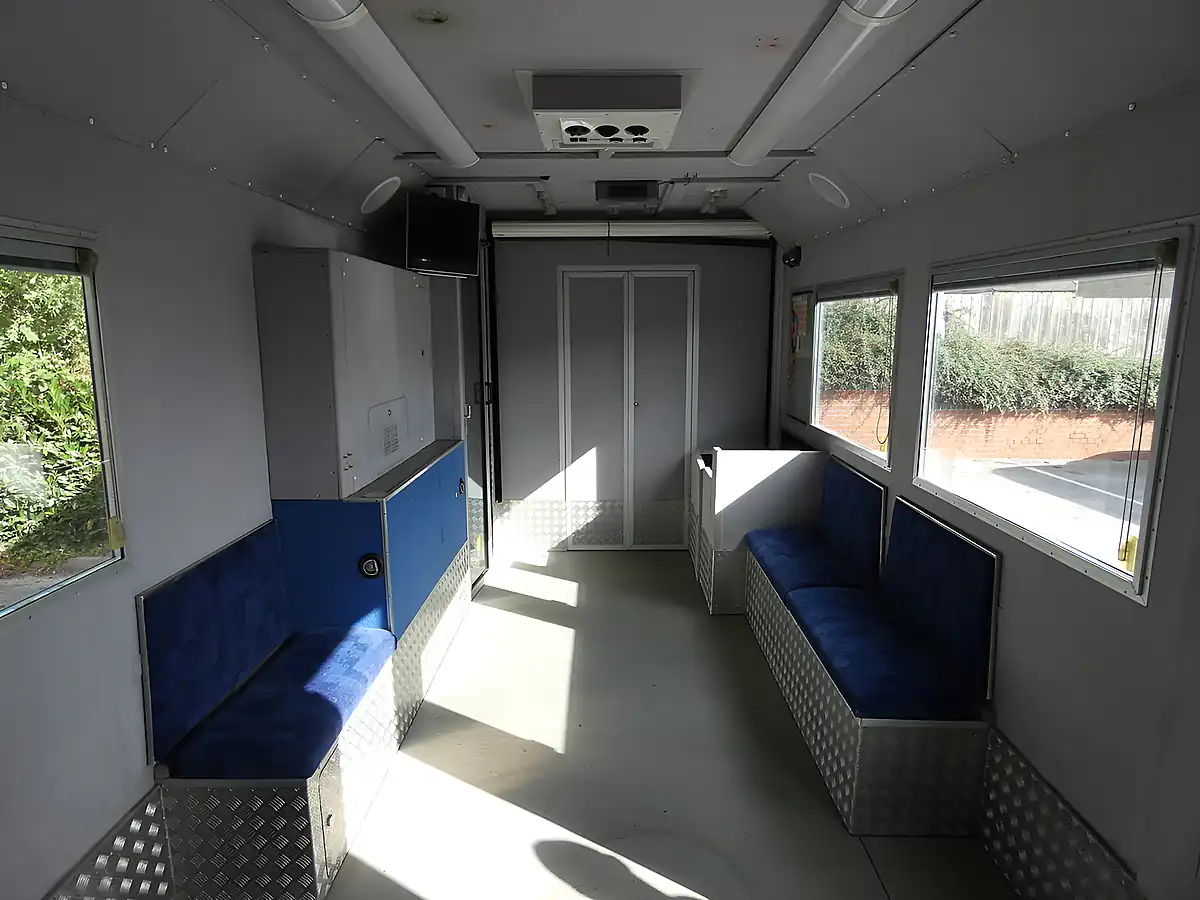 Used 2007 Citroen Relay Lwb C/C Red - Interior and Exterior details 3