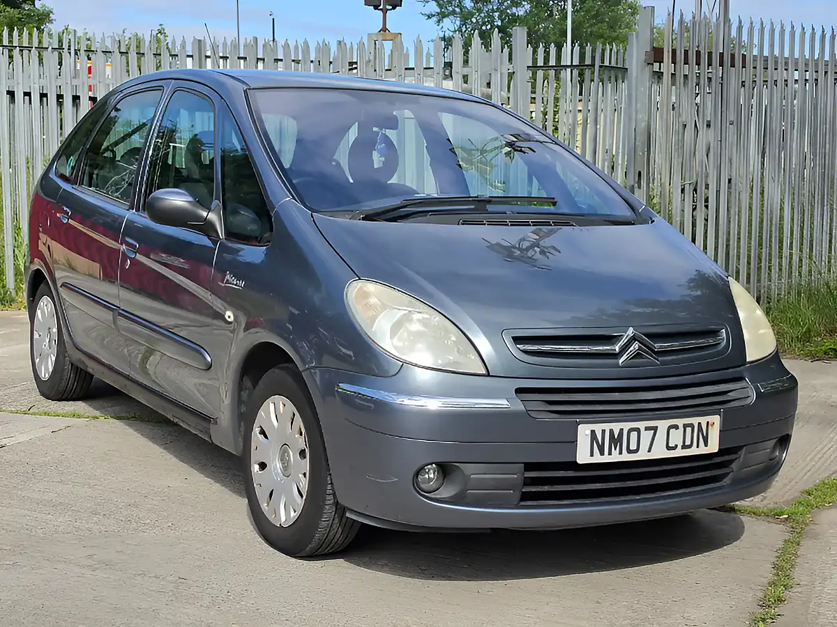 Used 2007 Citroen Xsara Picasso Desire Grey - Front View