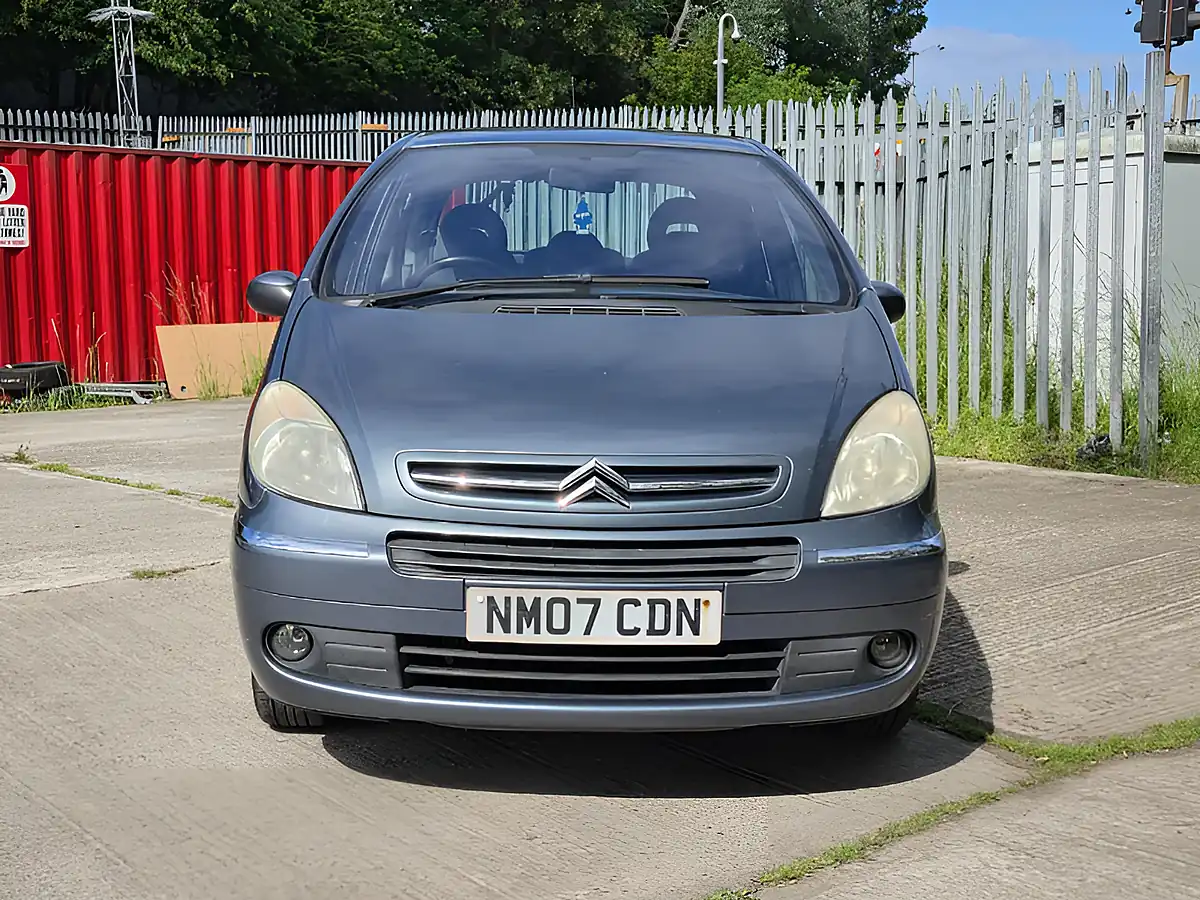 Used 2007 Citroen Xsara Picasso Desire Grey - Interior and Exterior details 2