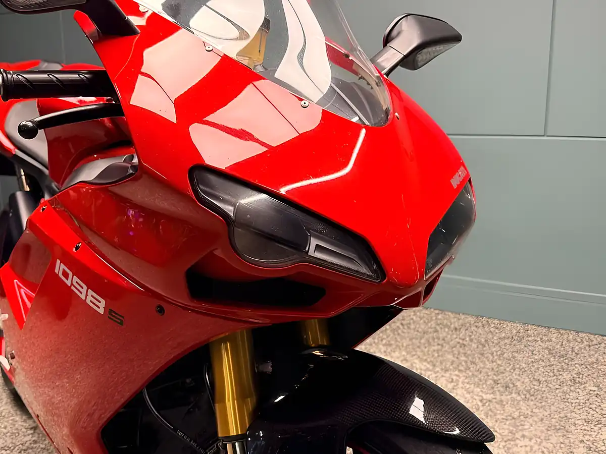 Used 2007 Ducati 1098 S Red - Interior and Exterior details 11