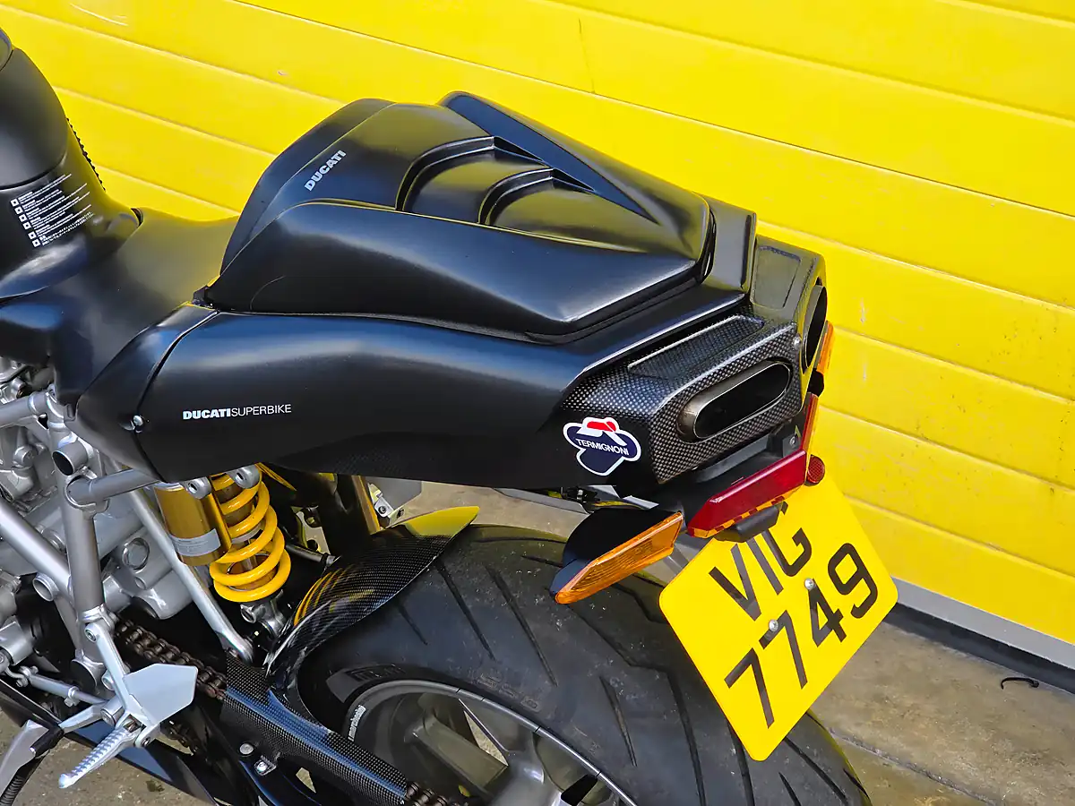 Used 2007 Ducati 749 Dark Black - Interior and Exterior details 18