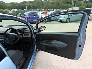 Used 2007 Fiat Grande Punto Active Blue - Interior and Exterior details 17