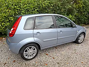 Used 2007 Ford Fiesta Ghia Blue - Interior and Exterior details 5