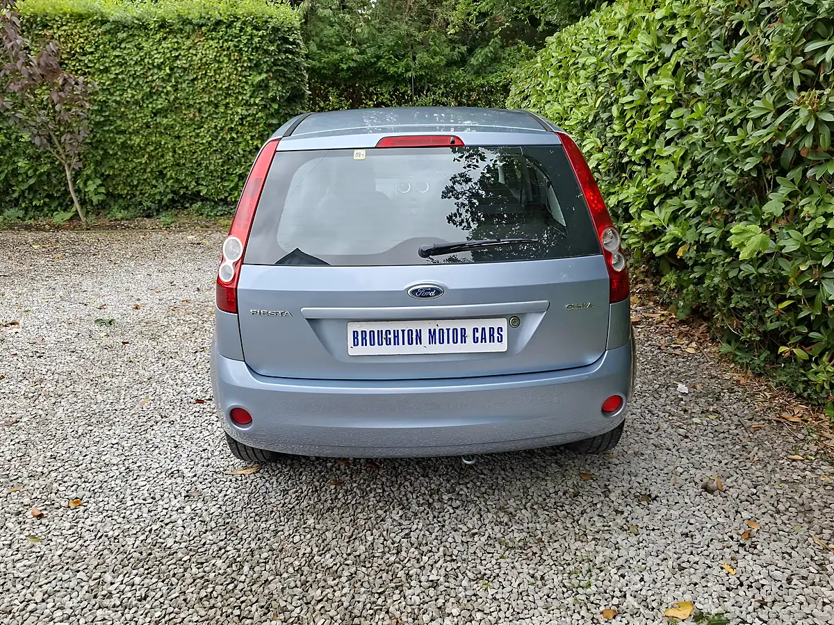Used 2007 Ford Fiesta Ghia Blue - Interior and Exterior details 8