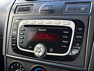 Used 2007 Ford Fiesta Studio Blue - Interior and Exterior details 13