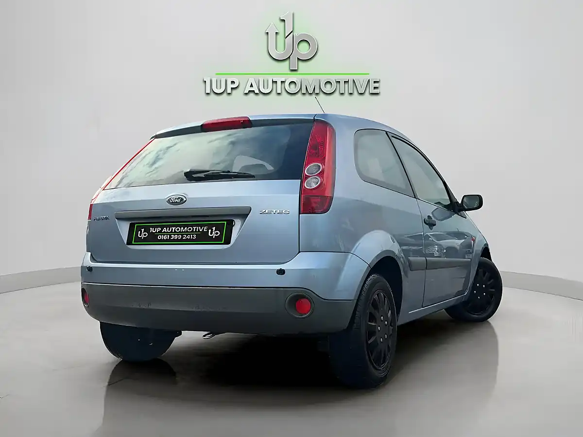 Used 2007 Ford Fiesta Studio Blue - Interior and Exterior details 9