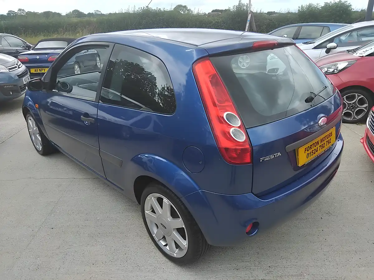 Used 2007 Ford Fiesta Style 3dr Blue - Interior and Exterior details 6