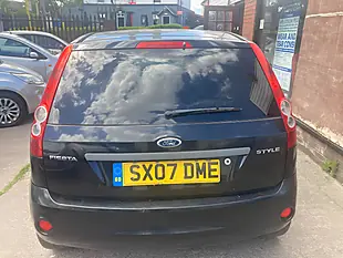 Used 2007 Ford Fiesta Style Climate Black - Interior and Exterior details 5