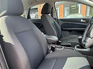 Used 2007 Ford Focus Zetec Climate Silver - Interior and Exterior details 10