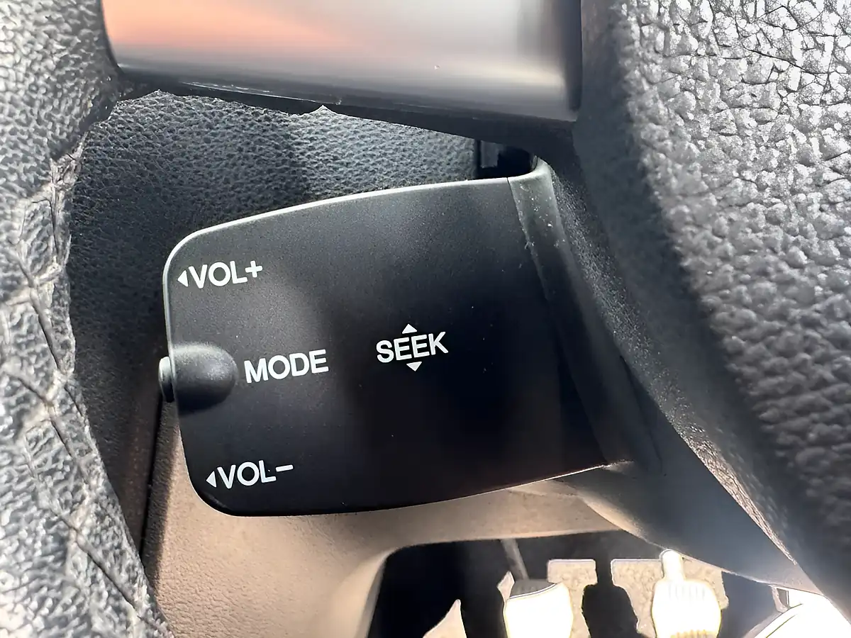Used 2007 Ford Focus Zetec Climate Silver - Interior and Exterior details 20
