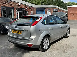 Used 2007 Ford Focus Zetec Climate Silver - Interior and Exterior details 5