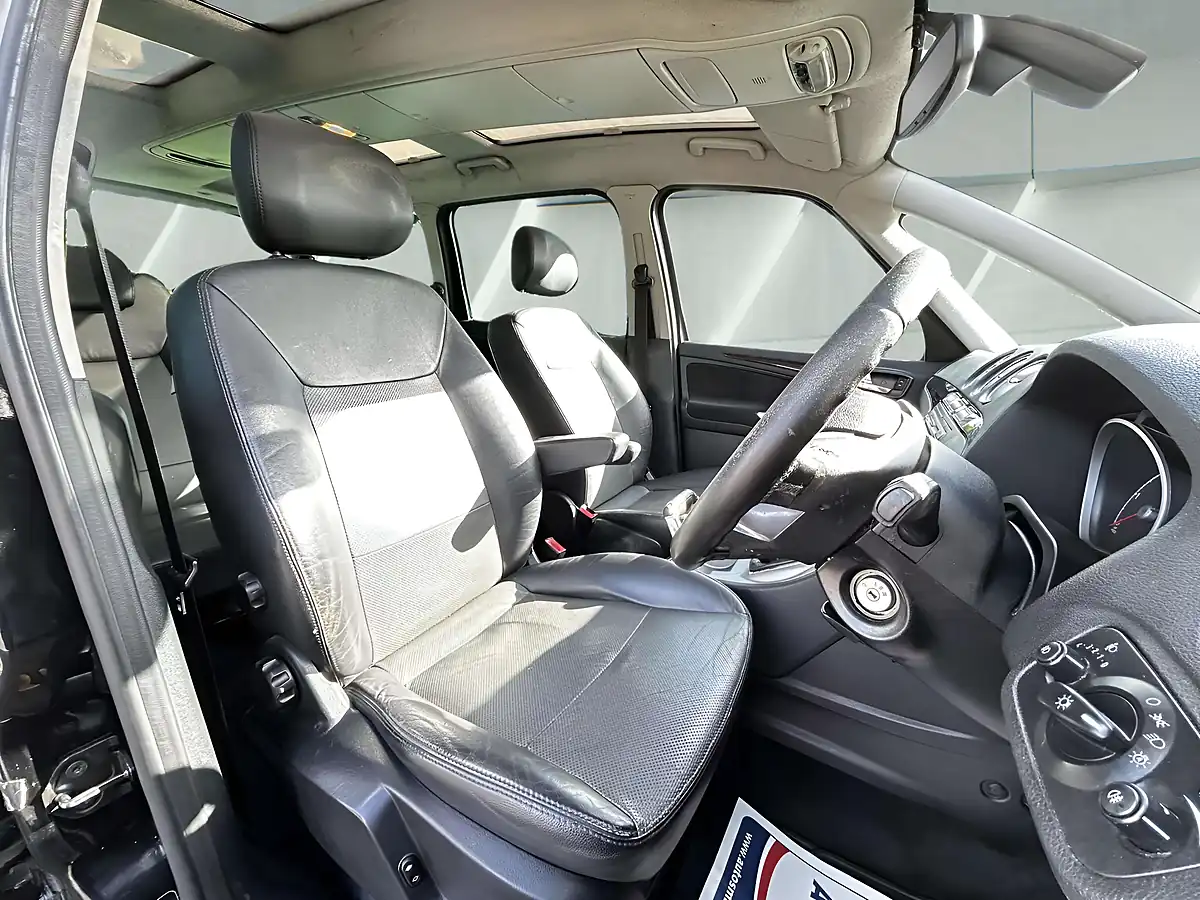 Used 2007 Ford Galaxy Ghia Black - Interior and Exterior details 11