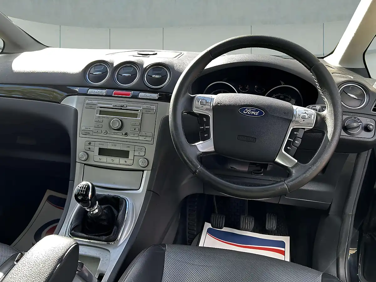 Used 2007 Ford Galaxy Ghia Black - Interior and Exterior details 12