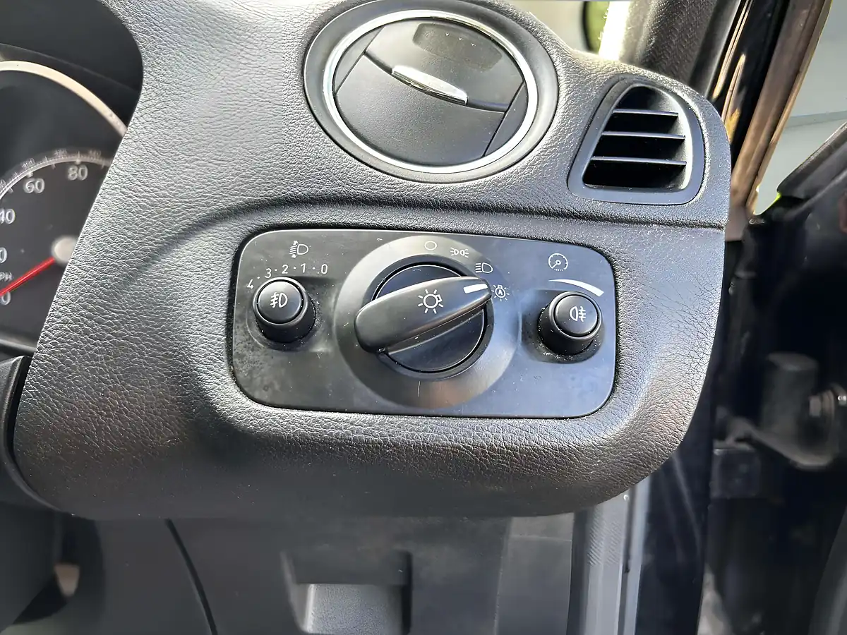 Used 2007 Ford Galaxy Ghia Black - Interior and Exterior details 14