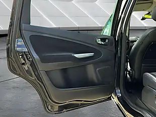 Used 2007 Ford Galaxy Ghia Black - Interior and Exterior details 17