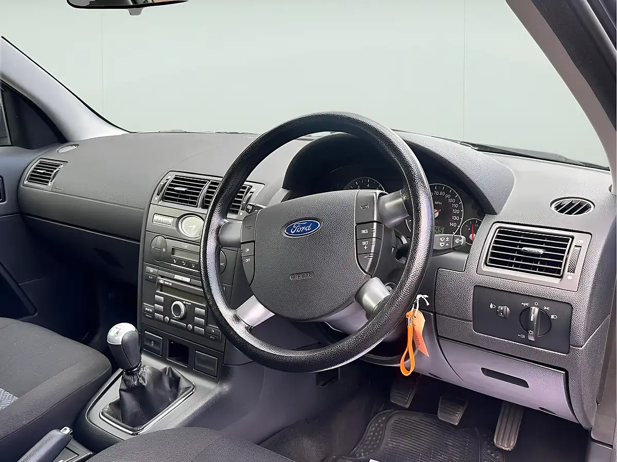 Used 2007 Ford Mondeo Lx Black - Interior and Exterior details 7