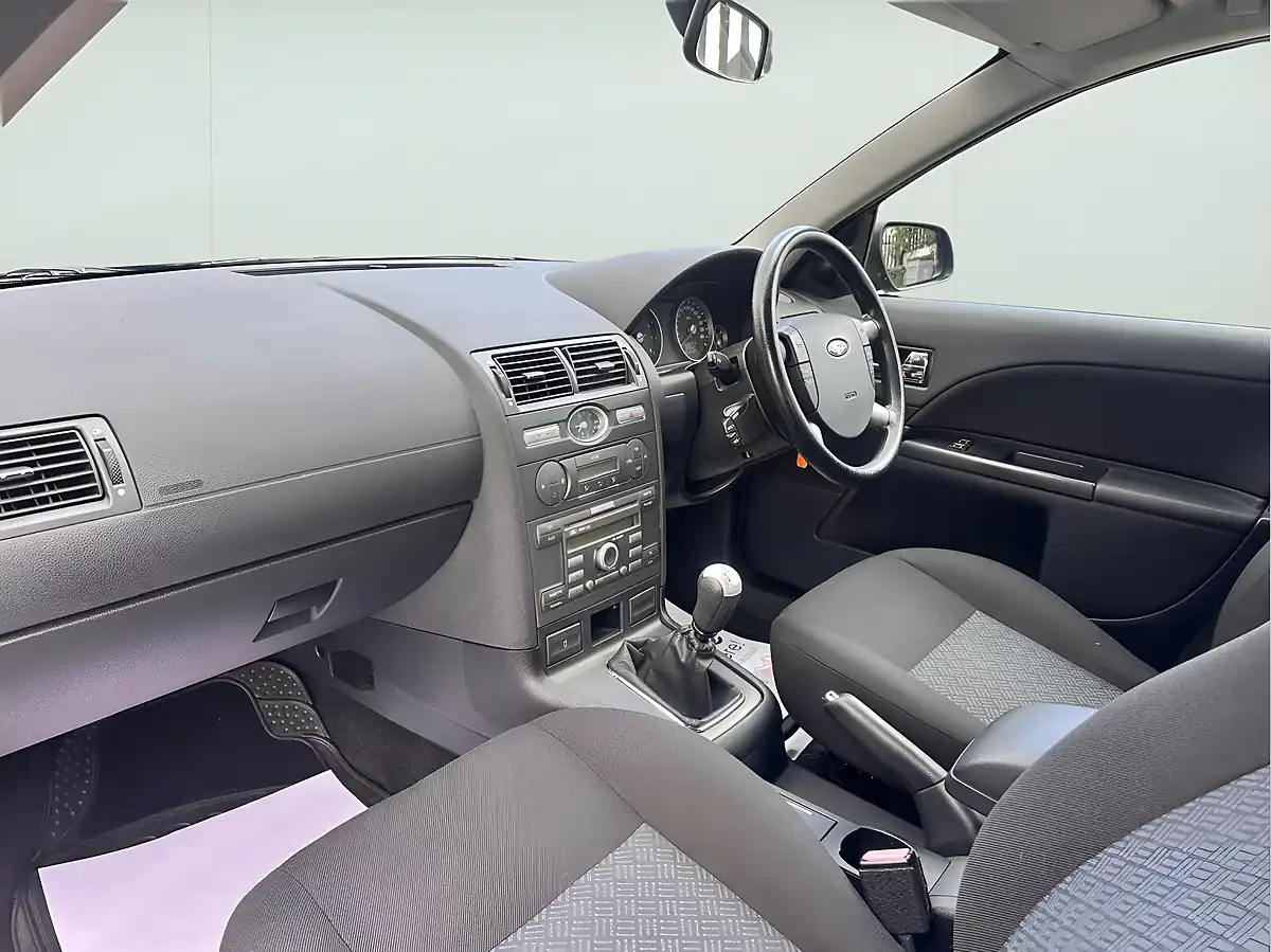 Used 2007 Ford Mondeo Lx Black - Interior and Exterior details 8