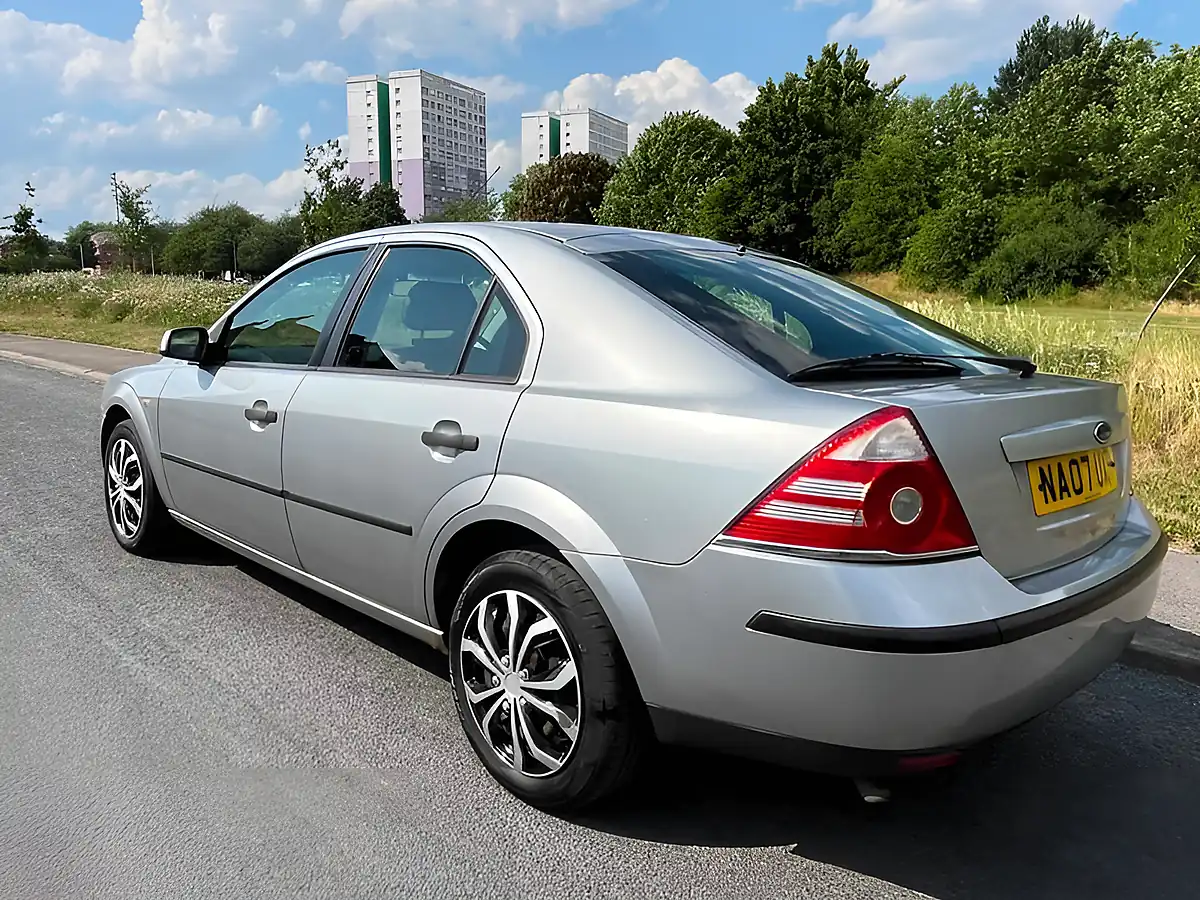 Used 2007 Ford Mondeo Lx Silver - Interior and Exterior details 3