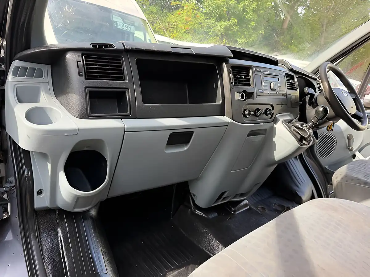 Used 2007 Ford Transit 350 L3 H3 White - Interior and Exterior details 20