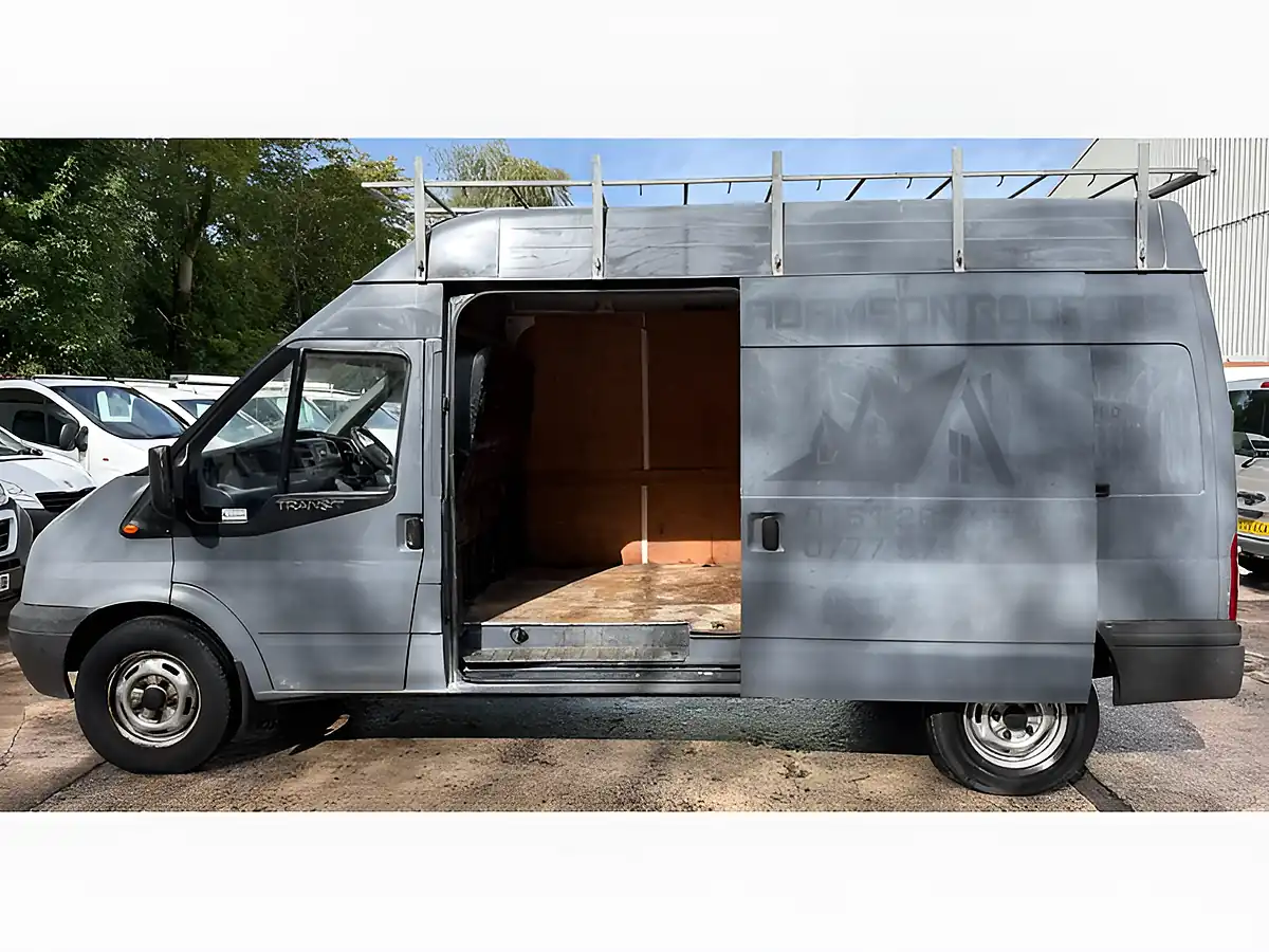 Used 2007 Ford Transit 350 L3 H3 White - Interior and Exterior details 8