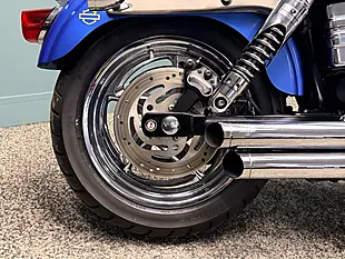 Used 2007 Harley-Davidson Dyna Fxdb Street Bob Blue - Interior and Exterior details 14