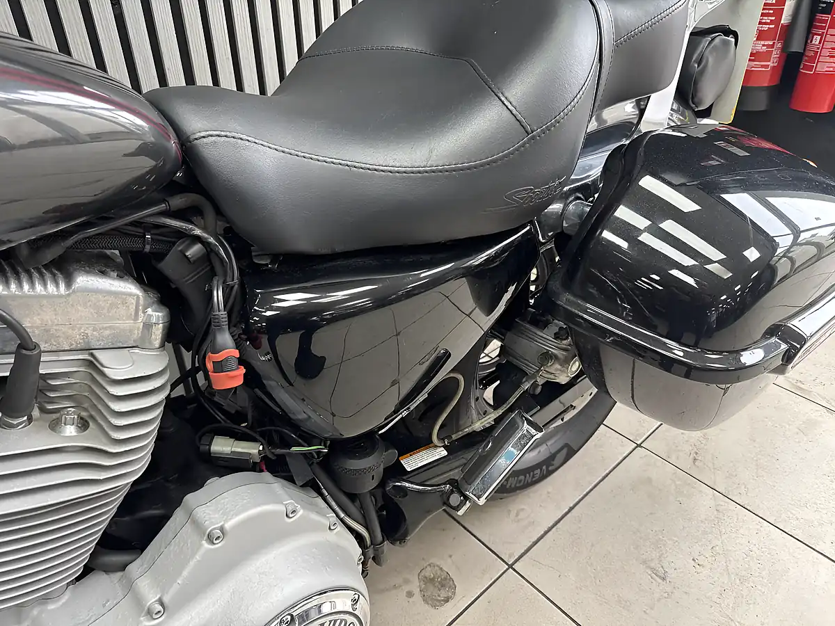 Used 2007 Harley-Davidson Sportster XL883C Black - Interior and Exterior details 5