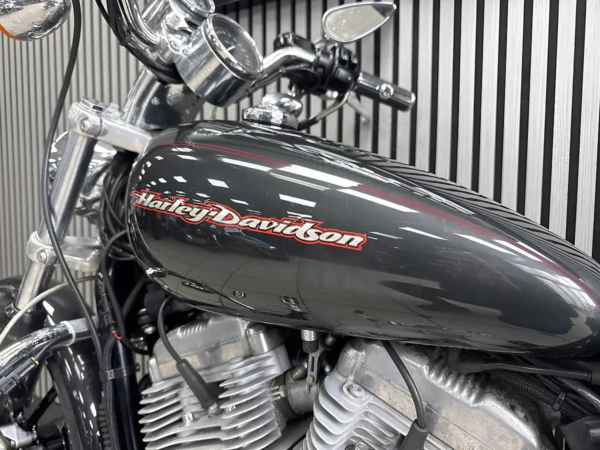 Used 2007 Harley-Davidson Sportster XL883C Black - Interior and Exterior details 8