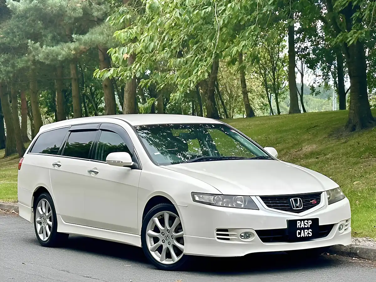 Used 2007 Honda Accord Type S White - Front View