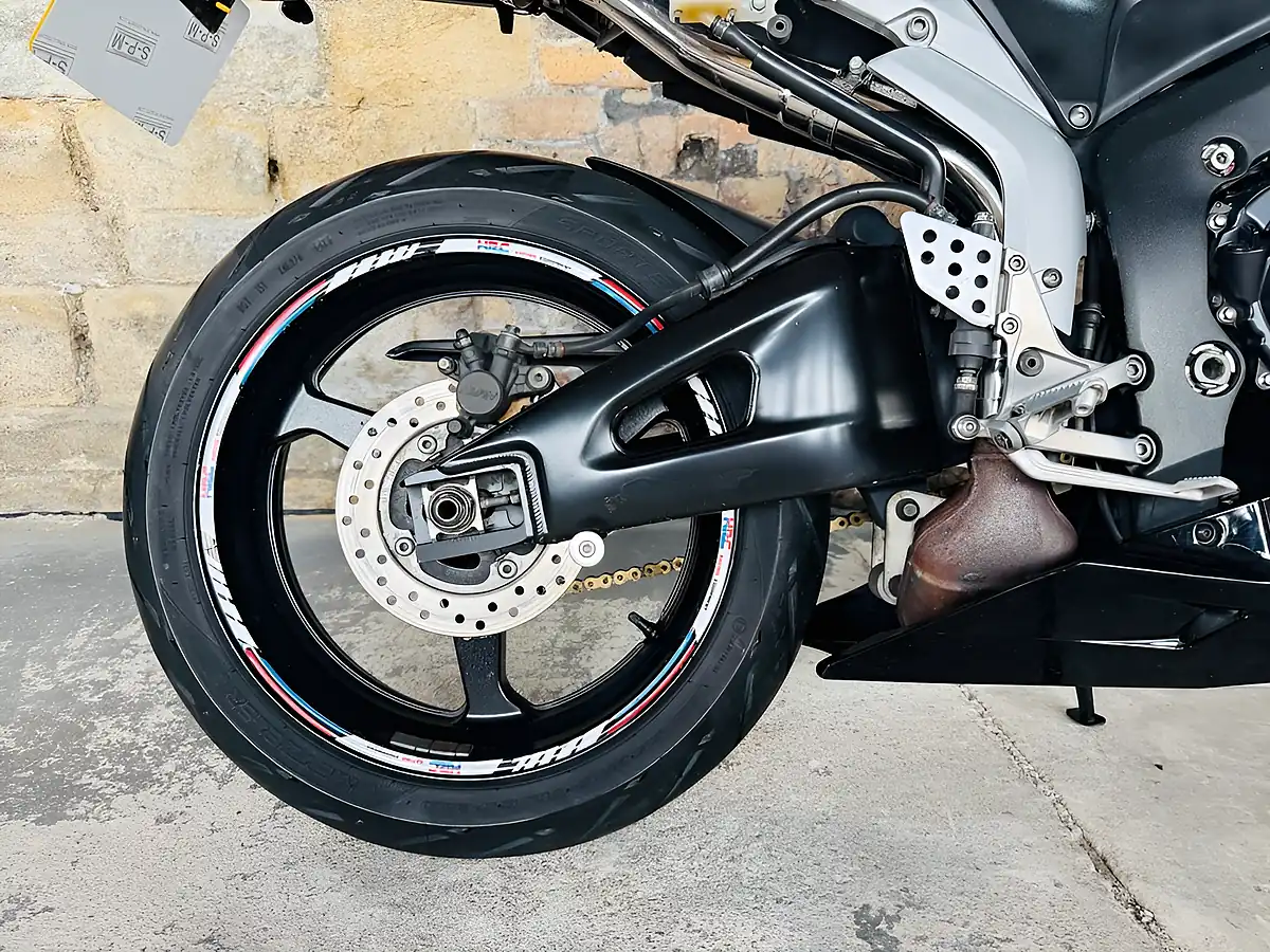 Used 2007 Honda CBR600RR Rr Blue - Interior and Exterior details 10