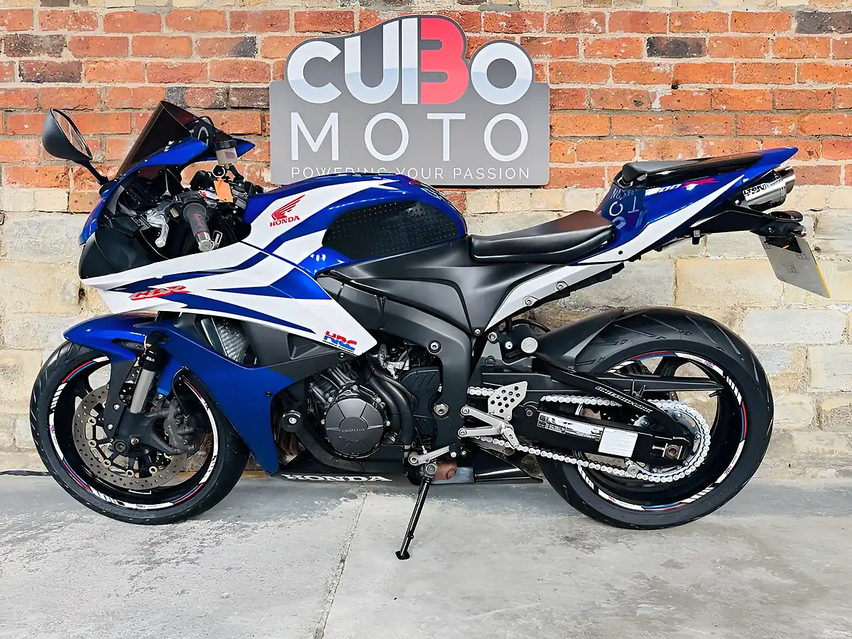 Used 2007 Honda CBR600RR Rr Blue - Interior and Exterior details 11
