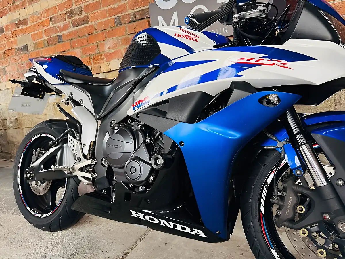 Used 2007 Honda CBR600RR Rr Blue - Interior and Exterior details 6