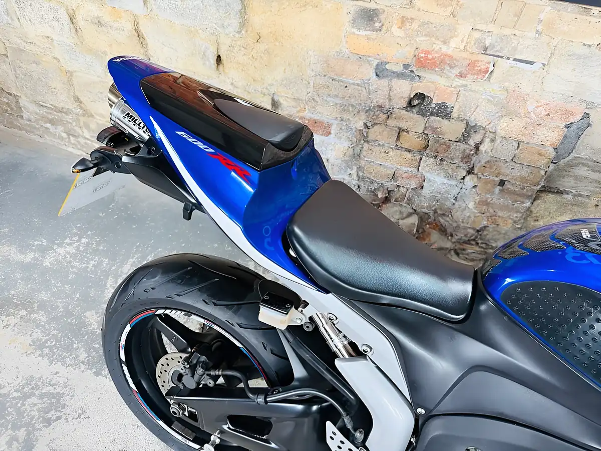 Used 2007 Honda CBR600RR Rr Blue - Interior and Exterior details 9