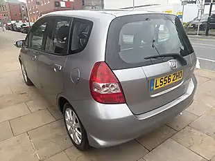Used 2007 Honda Jazz Se Silver - Interior and Exterior details 4