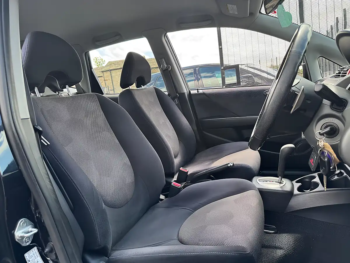 Used 2007 Honda Jazz Sport Black - Interior and Exterior details 14