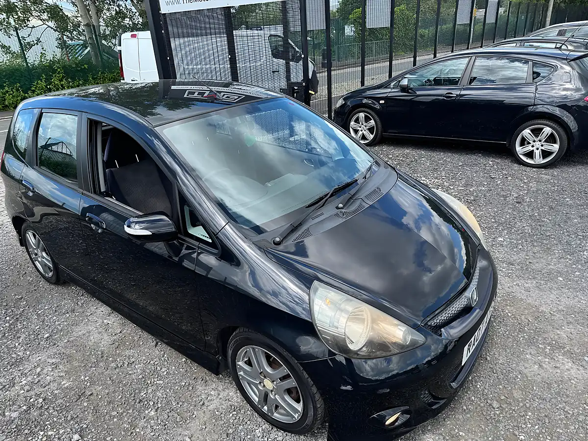 Used 2007 Honda Jazz Sport Black - Interior and Exterior details 6