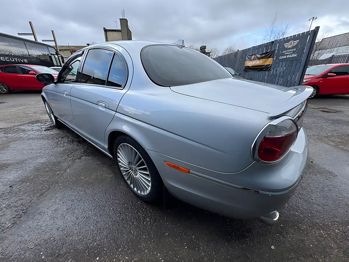 Used 2007 Jaguar S-Type Se Silver - Interior and Exterior details 15