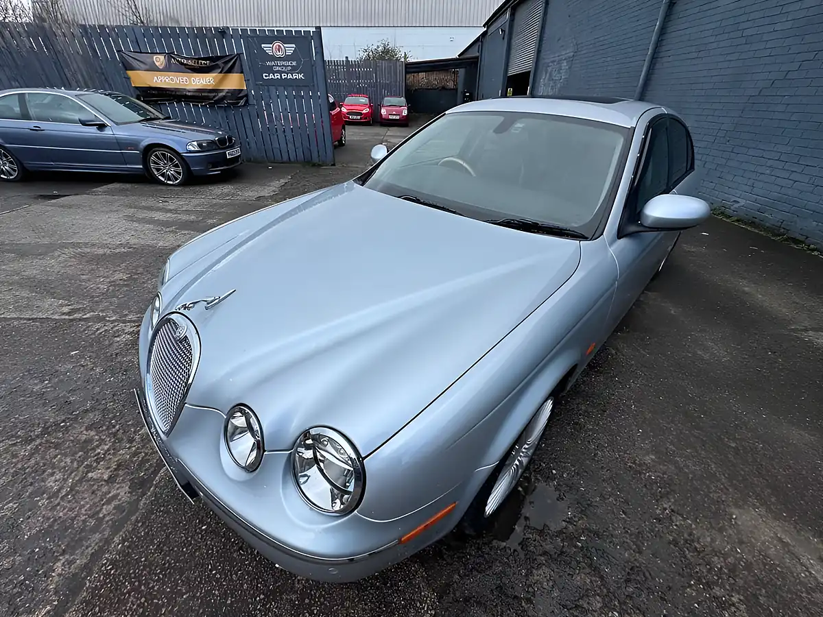 Used 2007 Jaguar S-Type Se Silver - Interior and Exterior details 17
