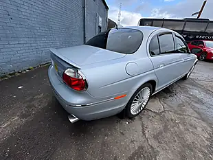 Used 2007 Jaguar S-Type Se Silver - Interior and Exterior details 9